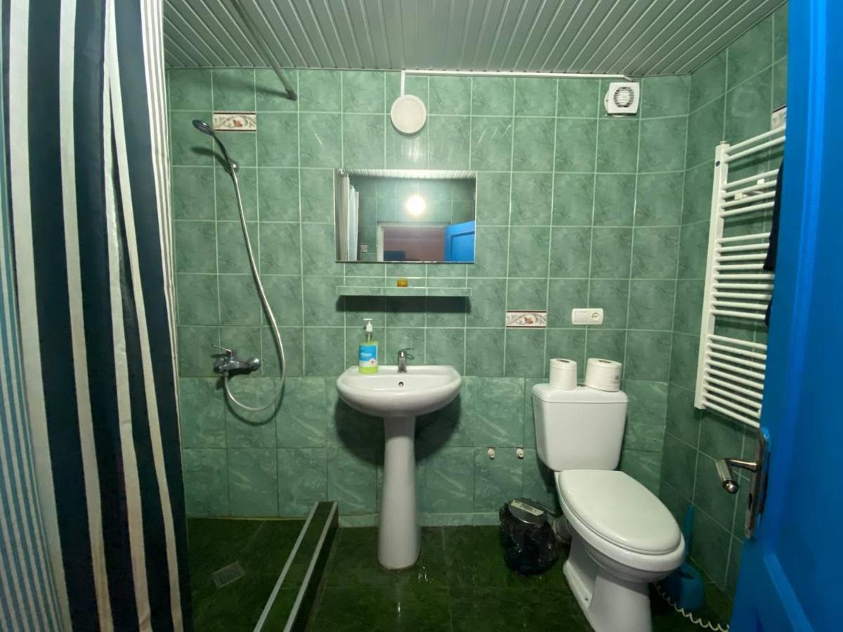 Namaste Hostel Тбілісі Екстер'єр фото