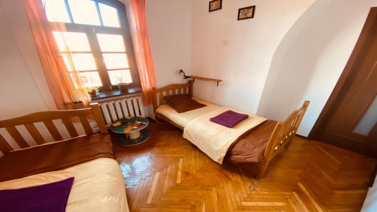 Namaste Hostel Тбілісі Екстер'єр фото