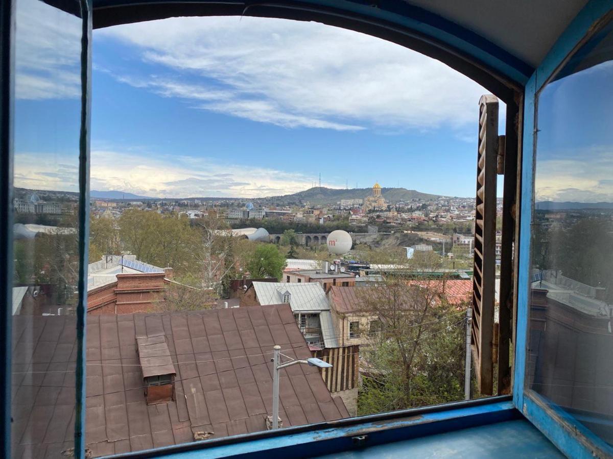 Namaste Hostel Тбілісі Екстер'єр фото