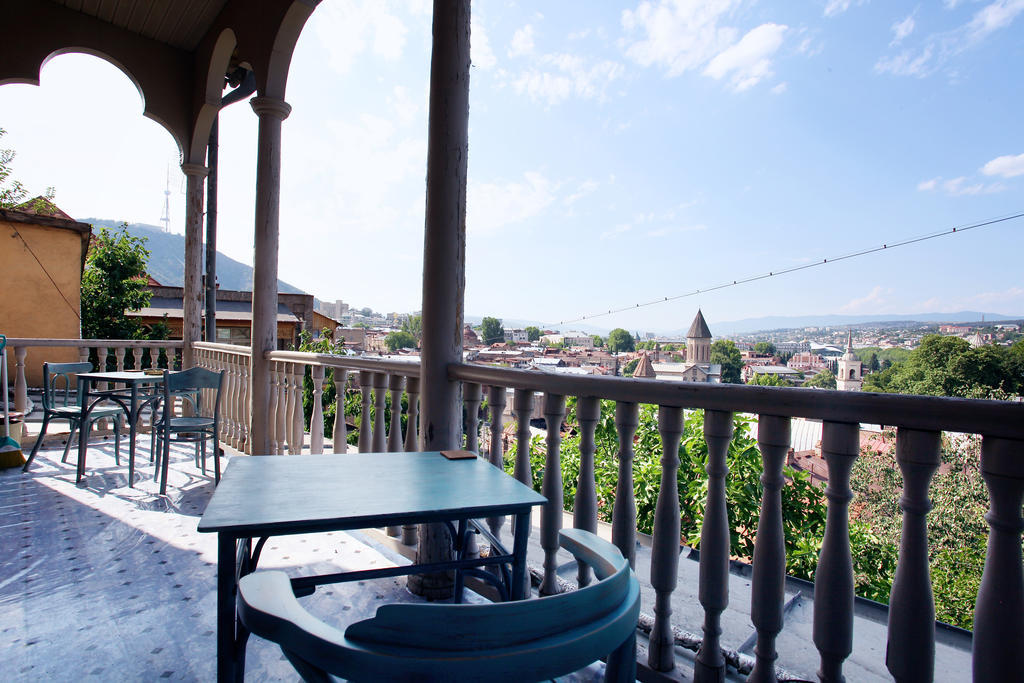 Namaste Hostel Тбілісі Екстер'єр фото