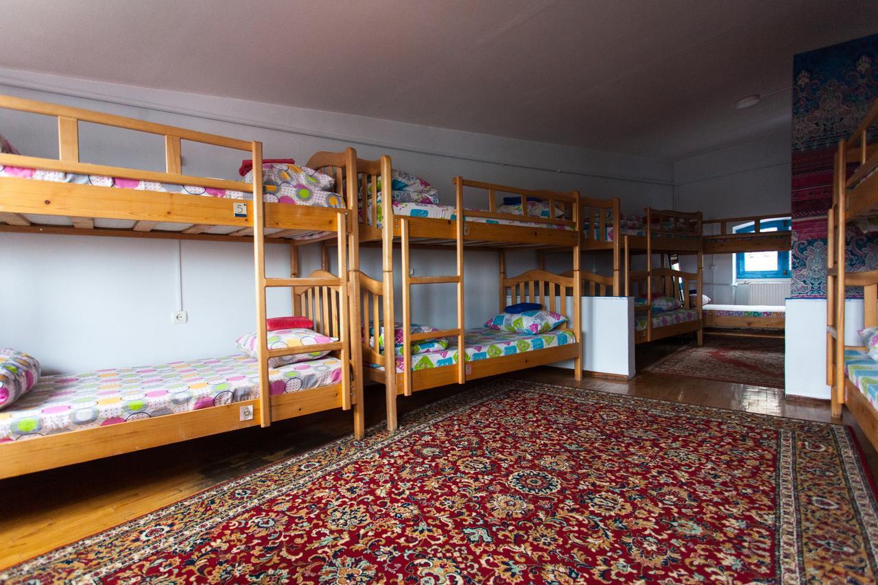 Namaste Hostel Тбілісі Екстер'єр фото