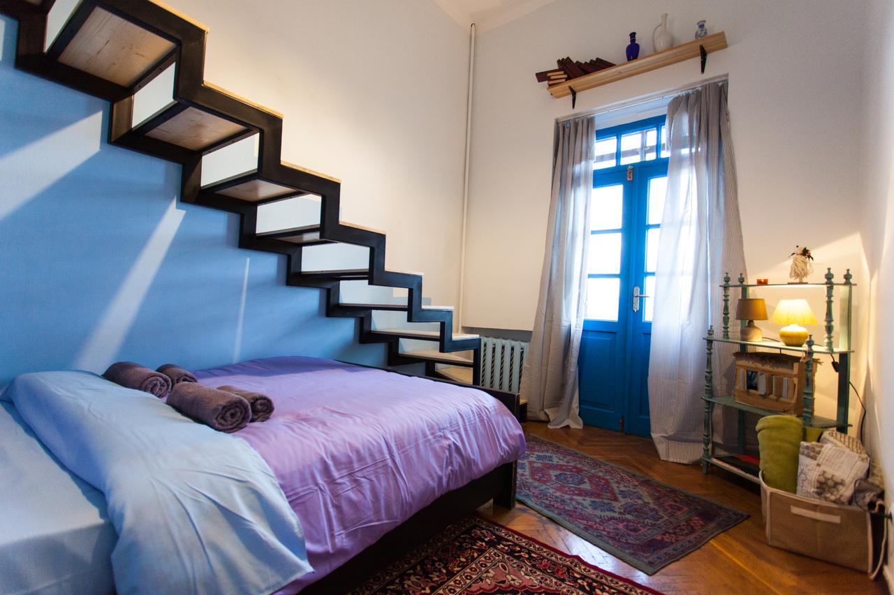 Namaste Hostel Тбілісі Екстер'єр фото